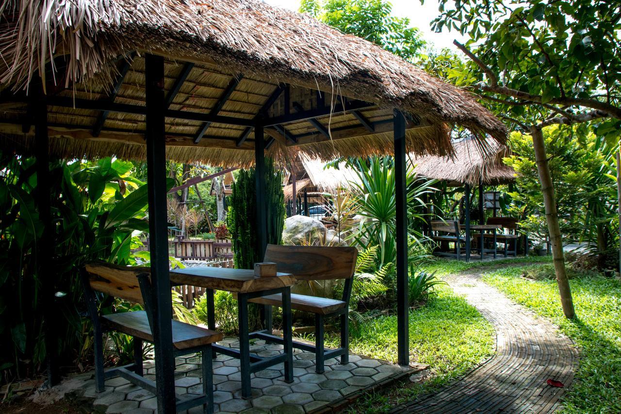 Papa'S Garden Doi Saket Exterior foto